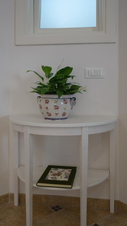 Eleonora'S Apartment Рим Экстерьер фото