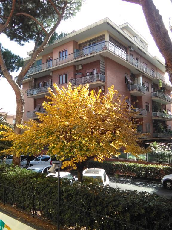 Eleonora'S Apartment Рим Экстерьер фото